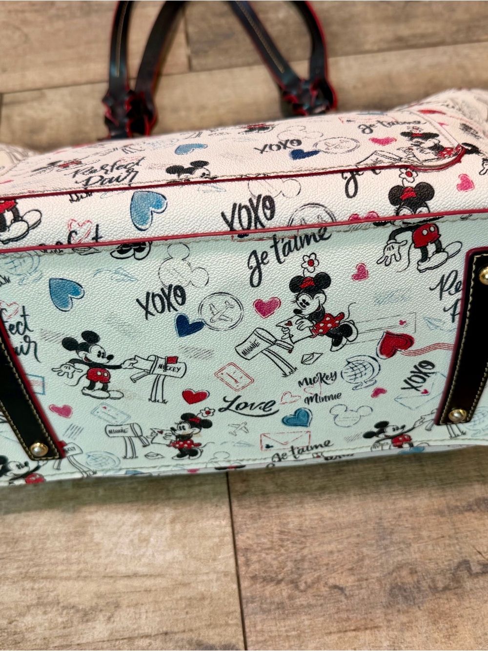 Dooney & Bourke Disney Minnie Mickey Mouse Tote Valentines Day Love Mail Xoxo 💋 - Picture 4 of 10